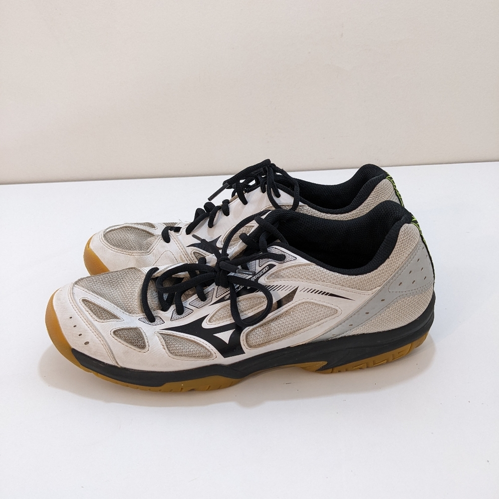 Mizuno Womens Cyclone Speed 2 430270 0090 White Running Shoes Sneakers Size 11.